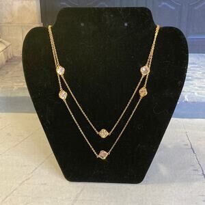 0025 Dainty Gold Tone Station Necklace w/Clear Faceted Clover-Shaped Rhinestones